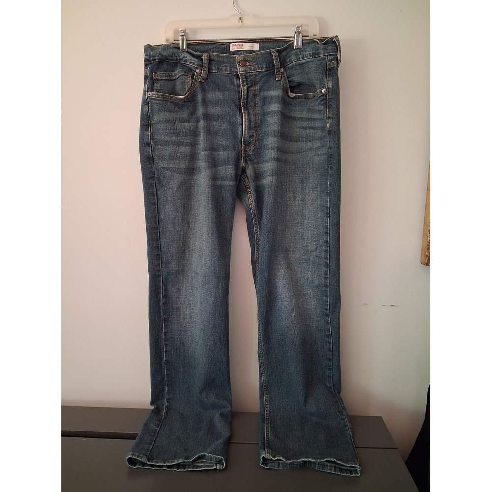 Signature by Levi Strauss Men Straight Leg Jeans Medium Wash 36x34